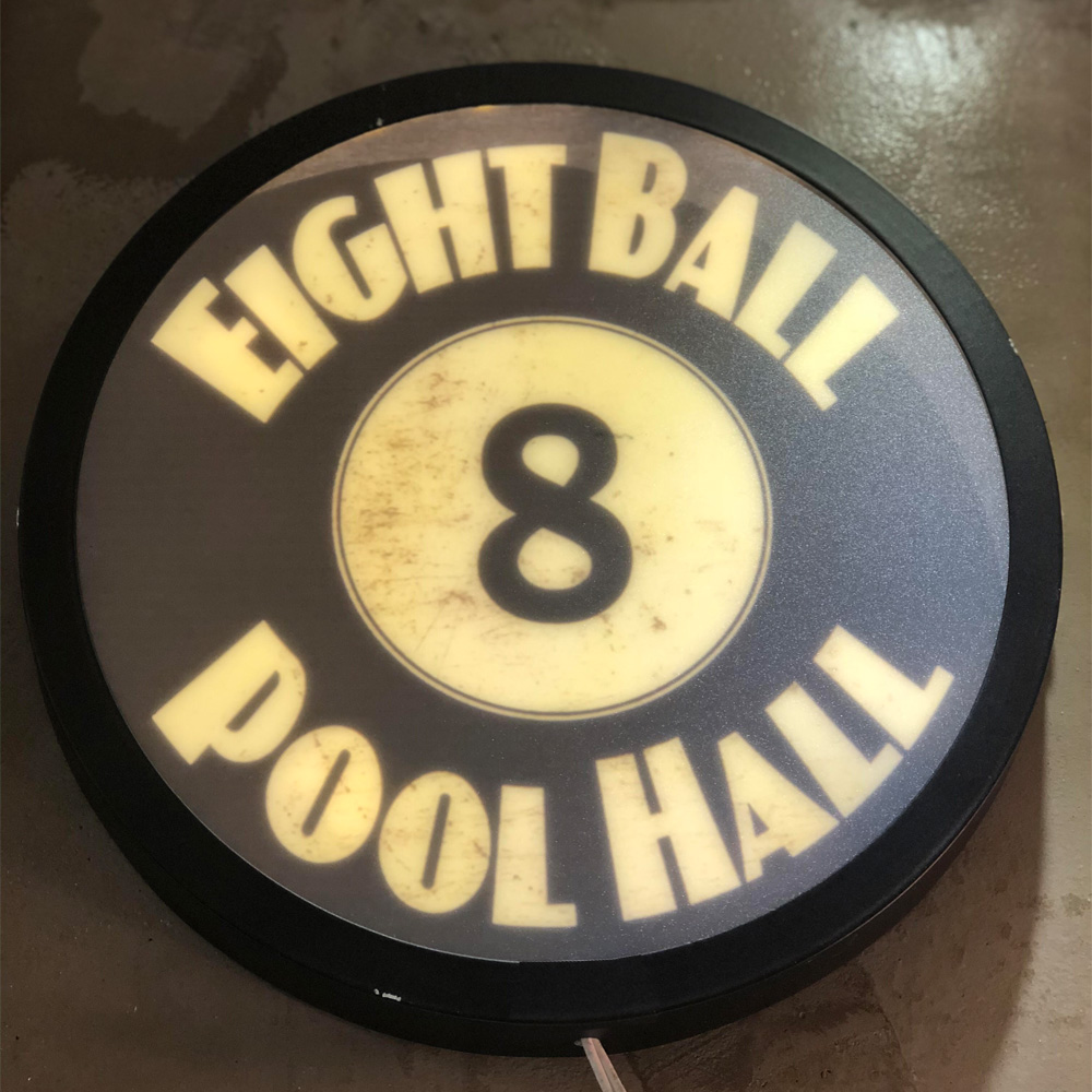 Placa Luminária Decorativa Led Eight Ball Preto Metal 30x30