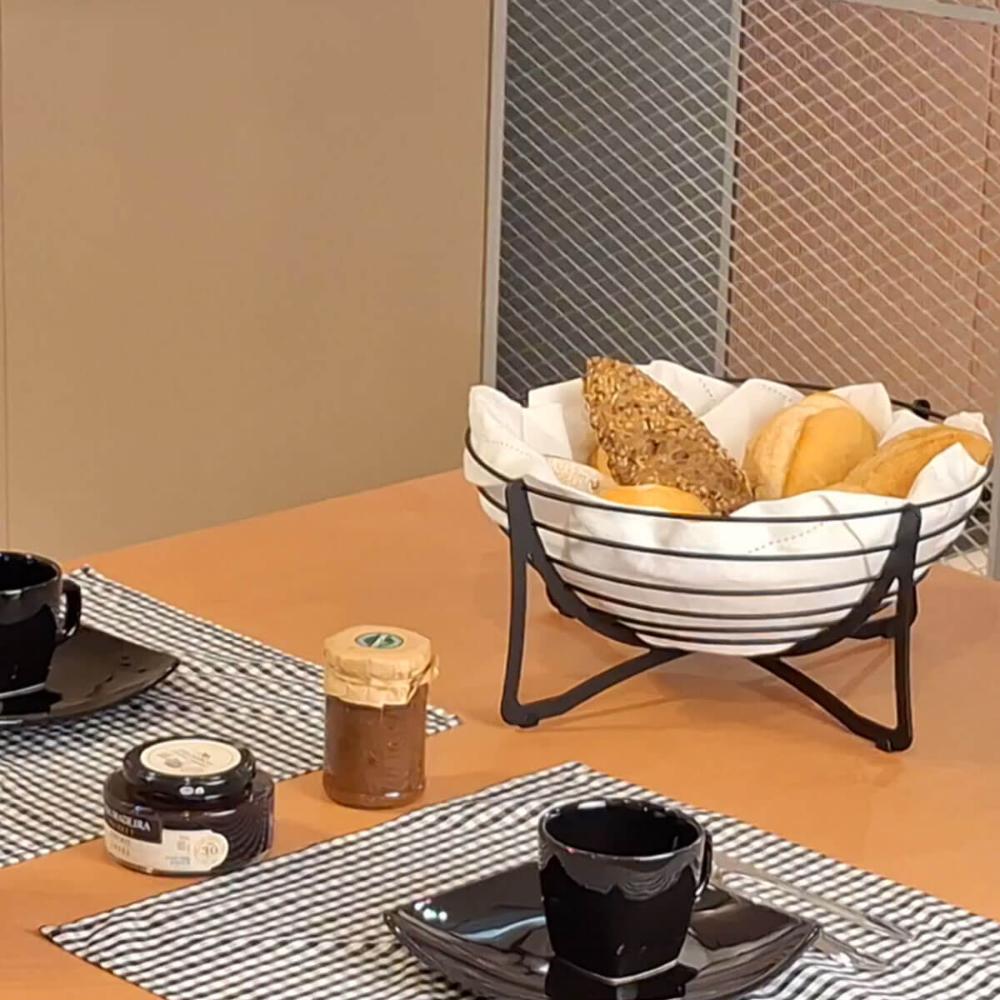 Fruteira de Mesa Preta Aramada Redonda 34,5cm Masutti Hélice Organize Cesta de Frutas Aço Carbono