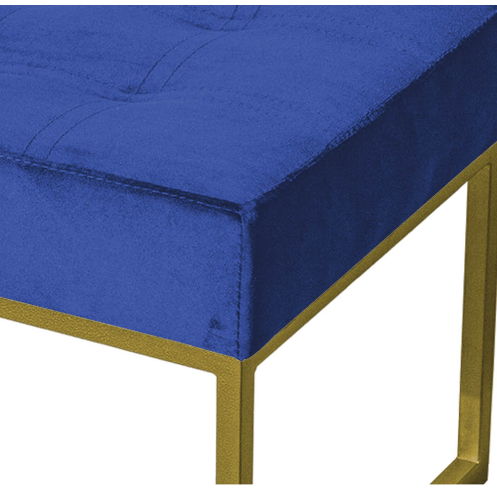 Puff Decorativo Karina Base Gold Veludo Azul Marinho - Montanaris Decor