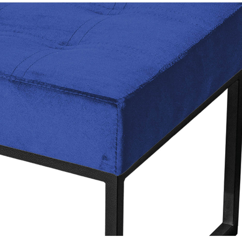 Puff Decorativo Karina Base Preta Veludo Azul Marinho - Montanaris Decor