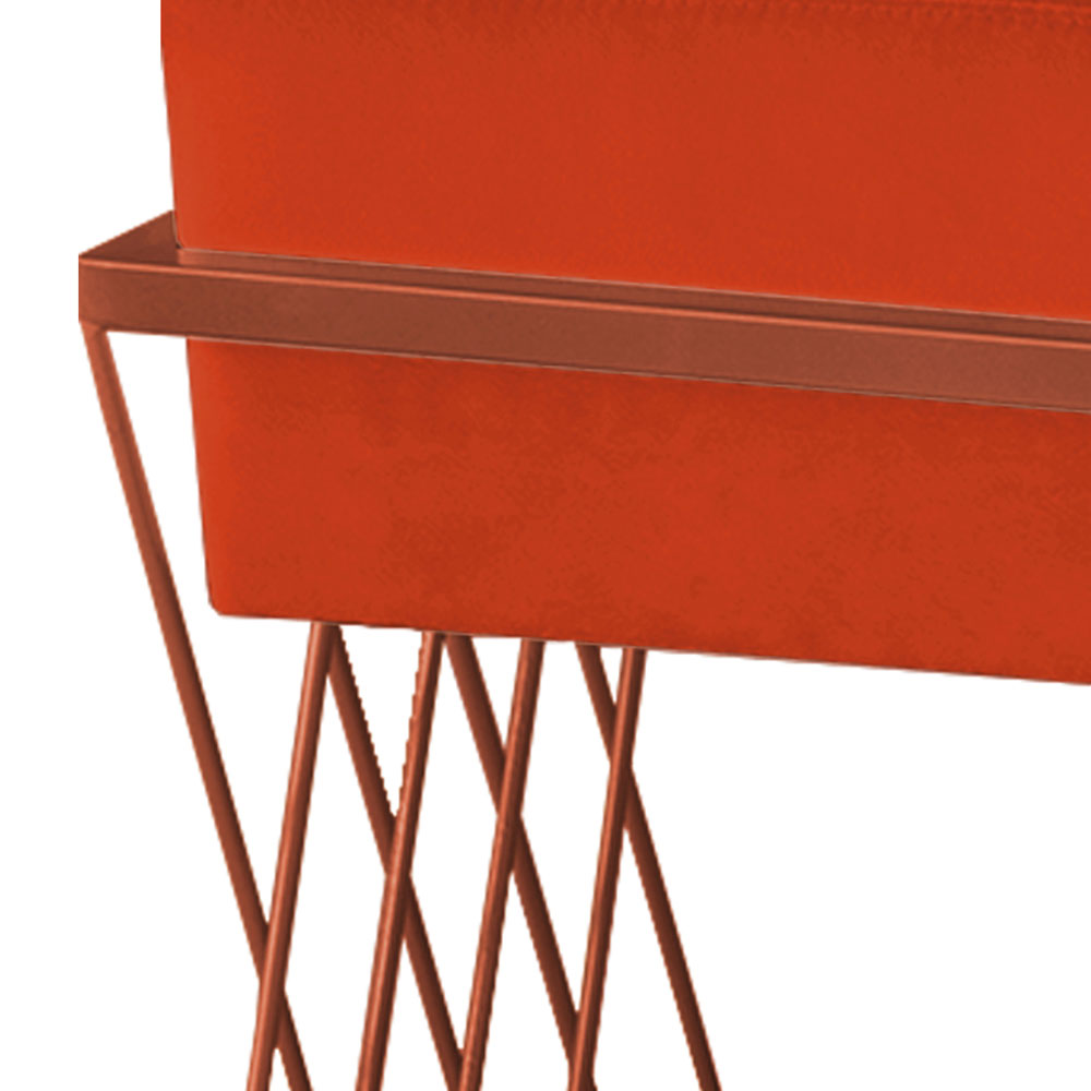 Puff Decorativo Tróia Base Bronze Veludo Terracota - Montanaris Decor