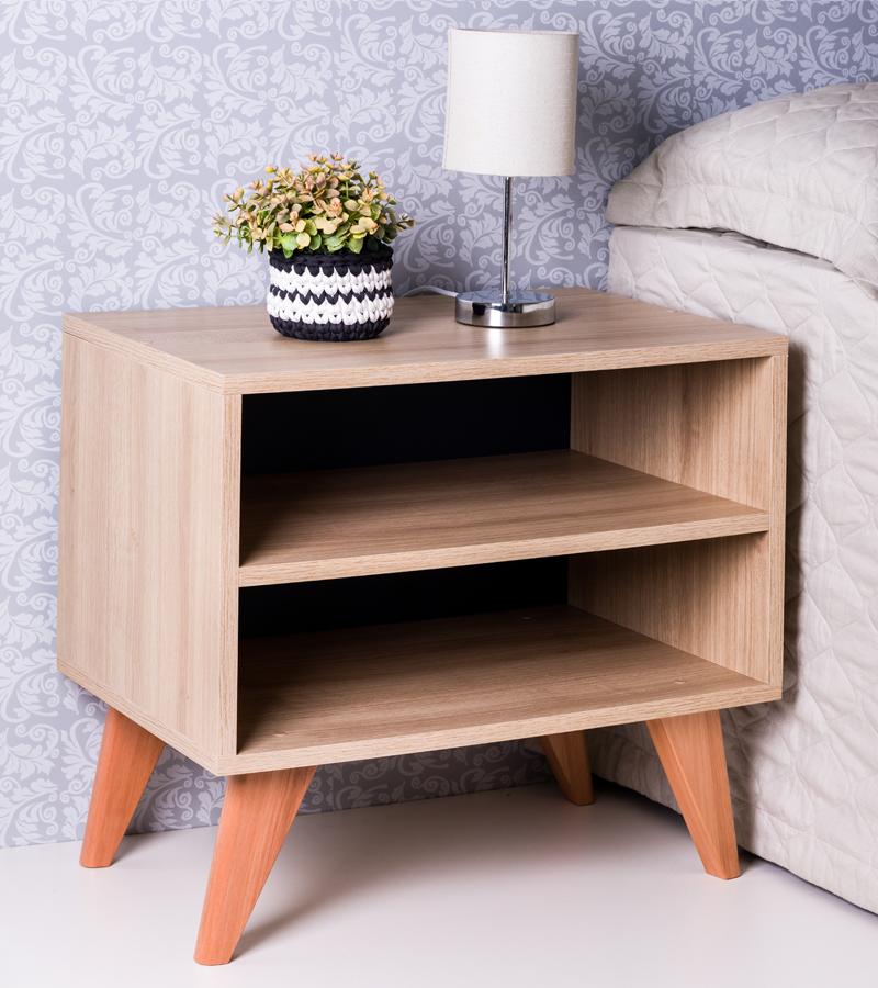 Mesa de Cabeceira Retrô Bréscia Carvalho