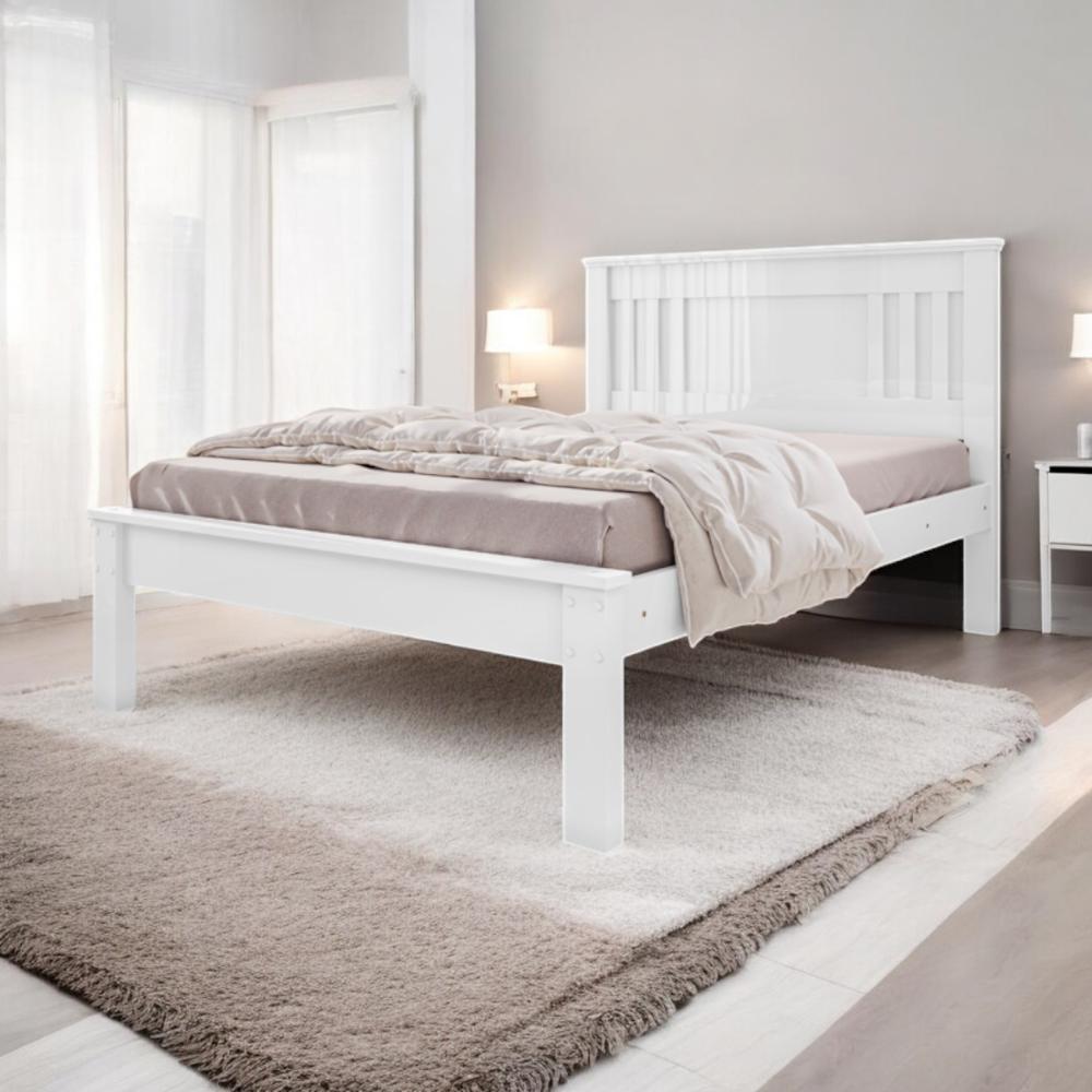 Cama Casal Aconchegante E Moderna Violeta Branca
