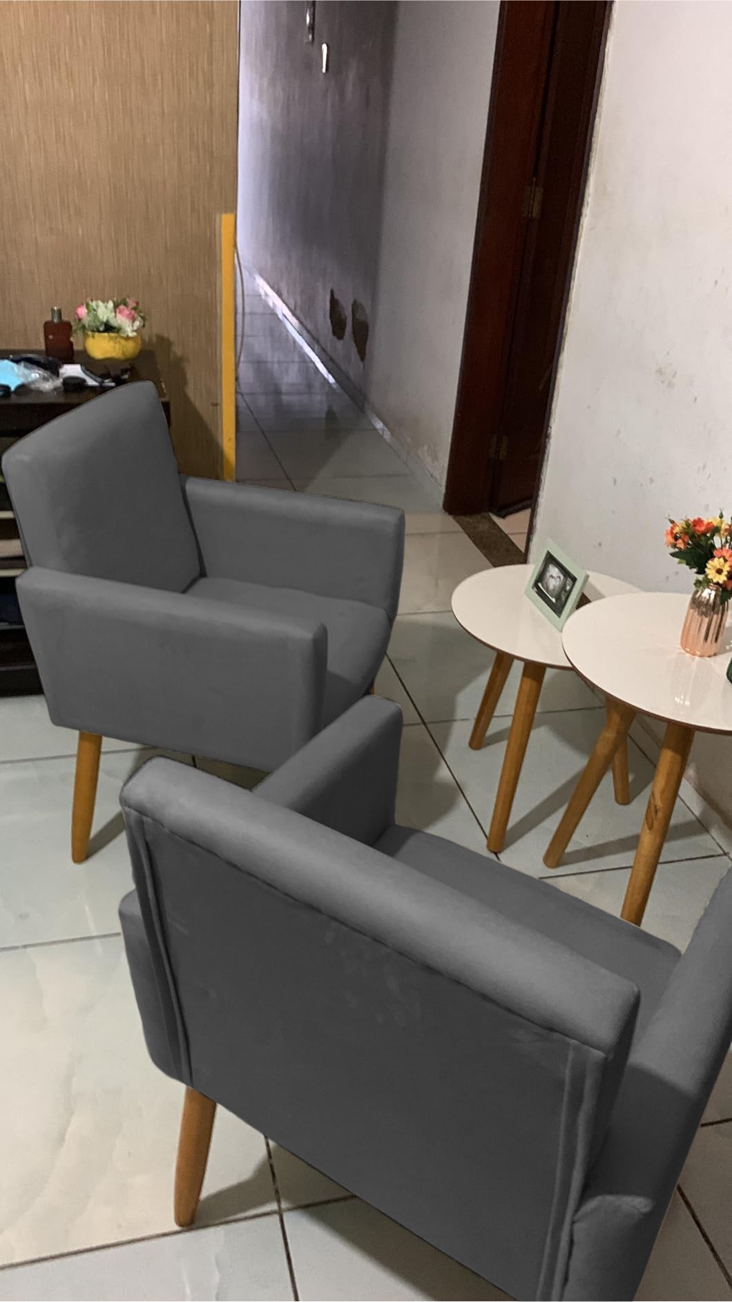 Poltrona Resistente para Recepção Confortável Escritório MOBLAN decor