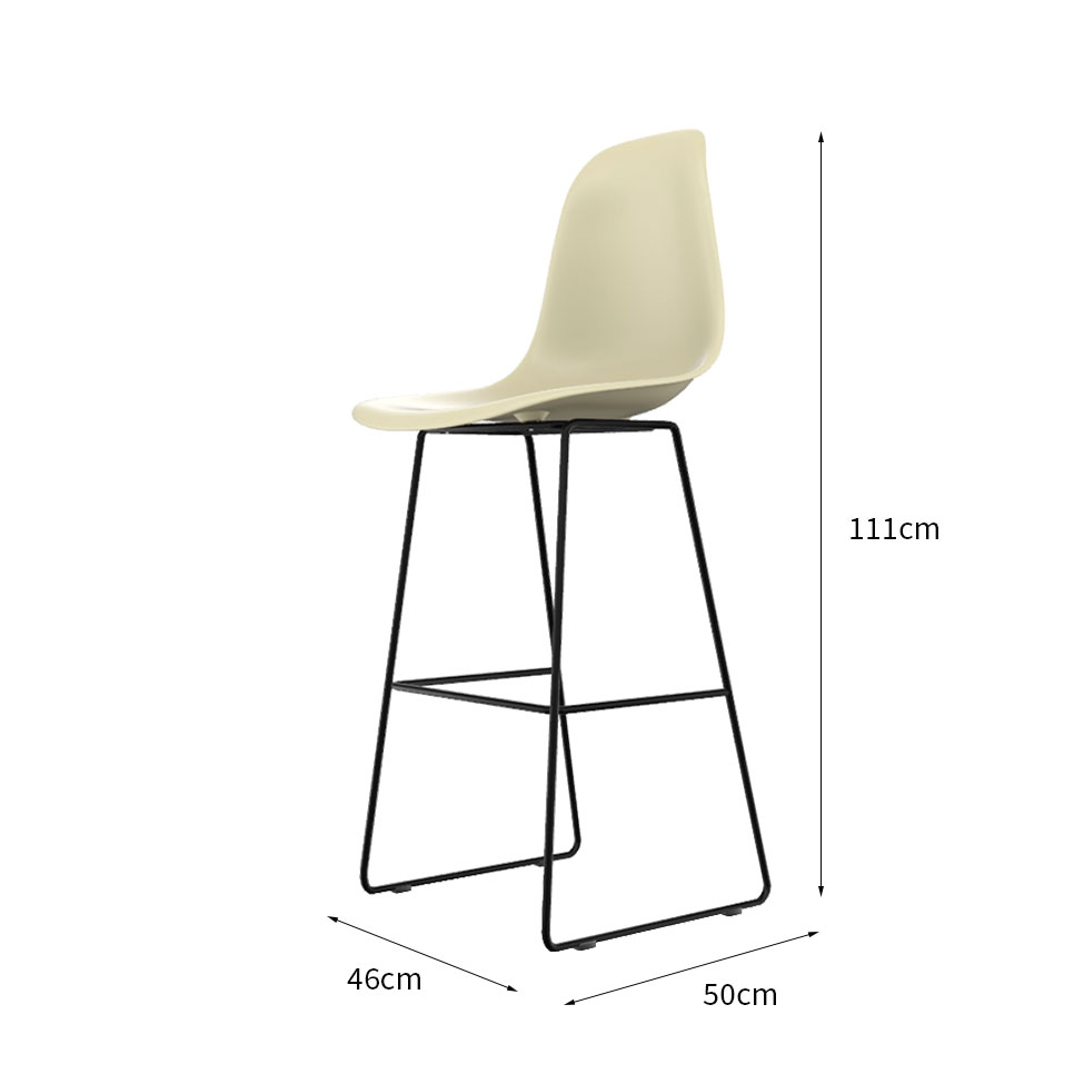 Banqueta Eames Quad Fendi e Preta