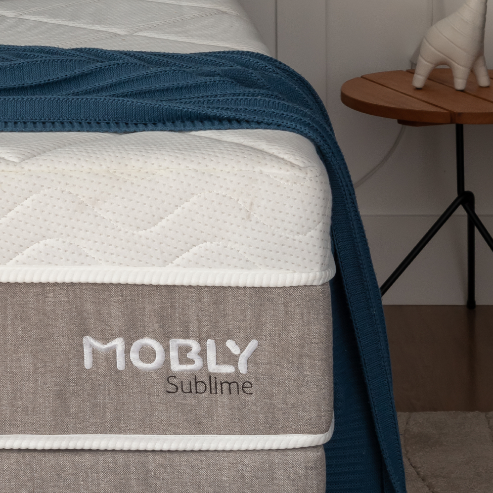 Colchão Casal Sublime Mola Ensacada e Espuma Viscoelástica (32x138x188) Cinza e Branco