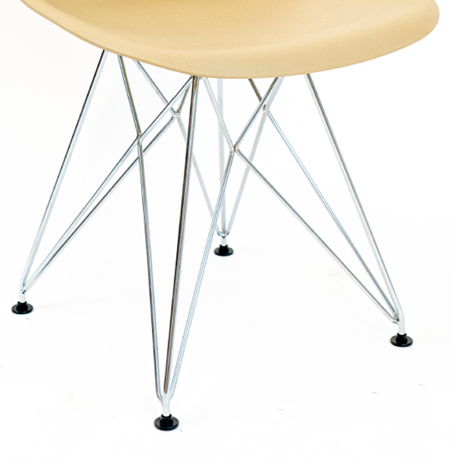 Conjunto com 2 Cadeiras Eames Bege
