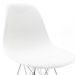 Conjunto com 2 Cadeiras Eames Cromado e Branco