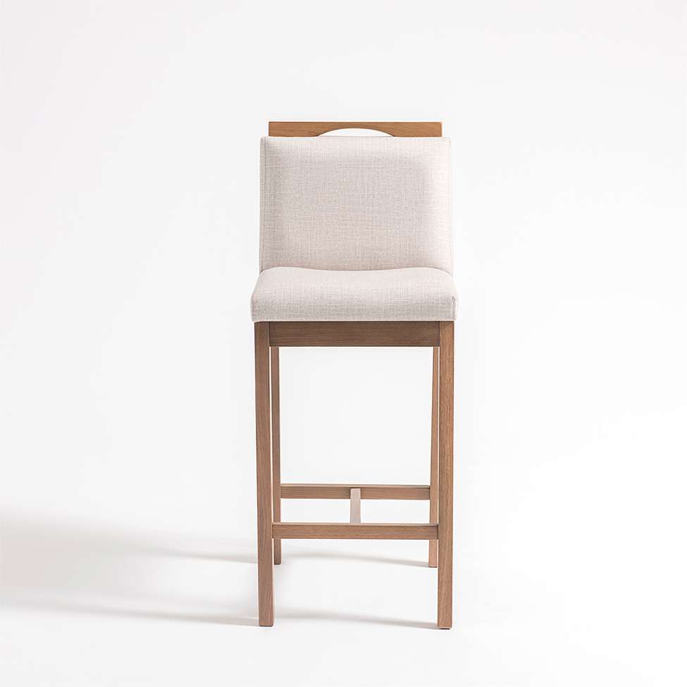 Conjunto com 4 Banquetas Dani Nogueira e Bege