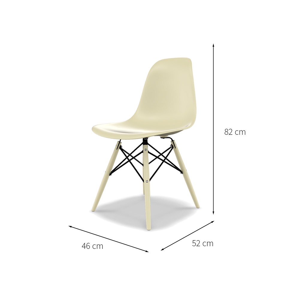 Conjunto com 4 Cadeiras Eames DSW Fendi