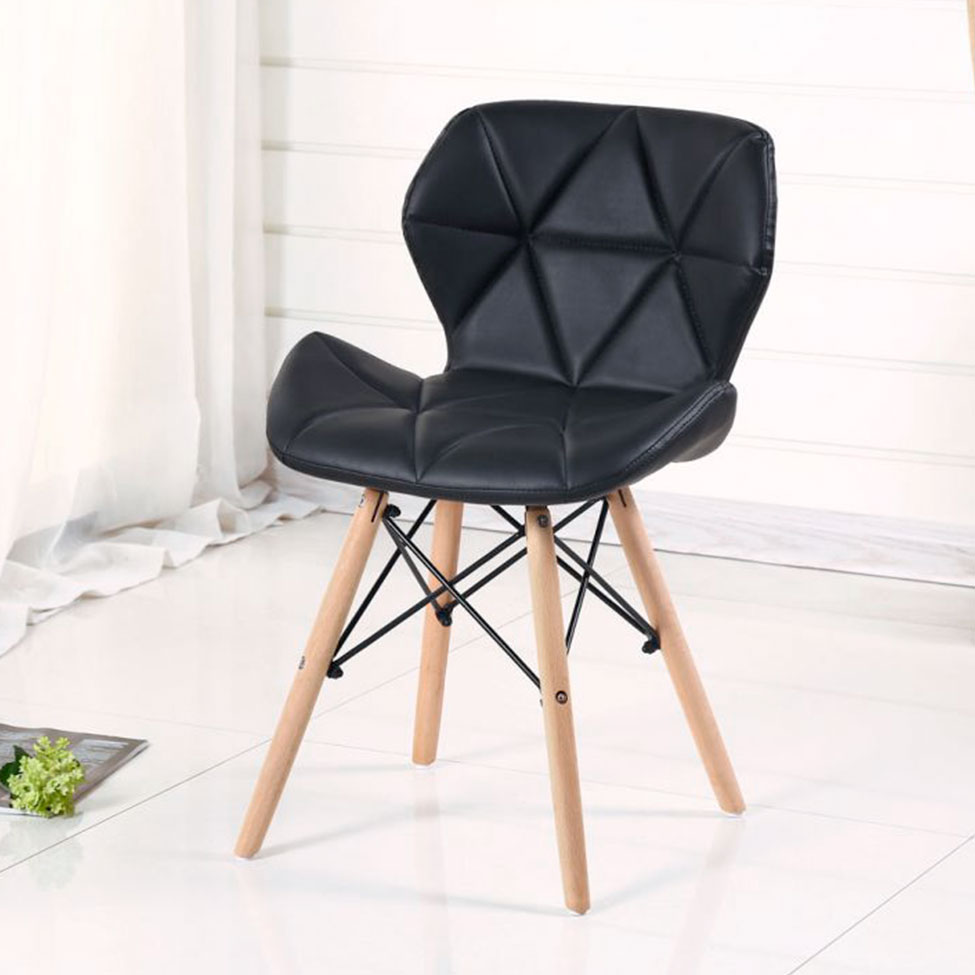 Conjunto com 4 Cadeiras Tulipa Eiffel Preto