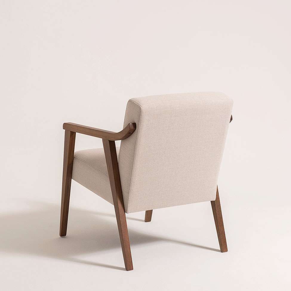 Conjunto com 4 Poltronas Flávia Bege e Nogueira