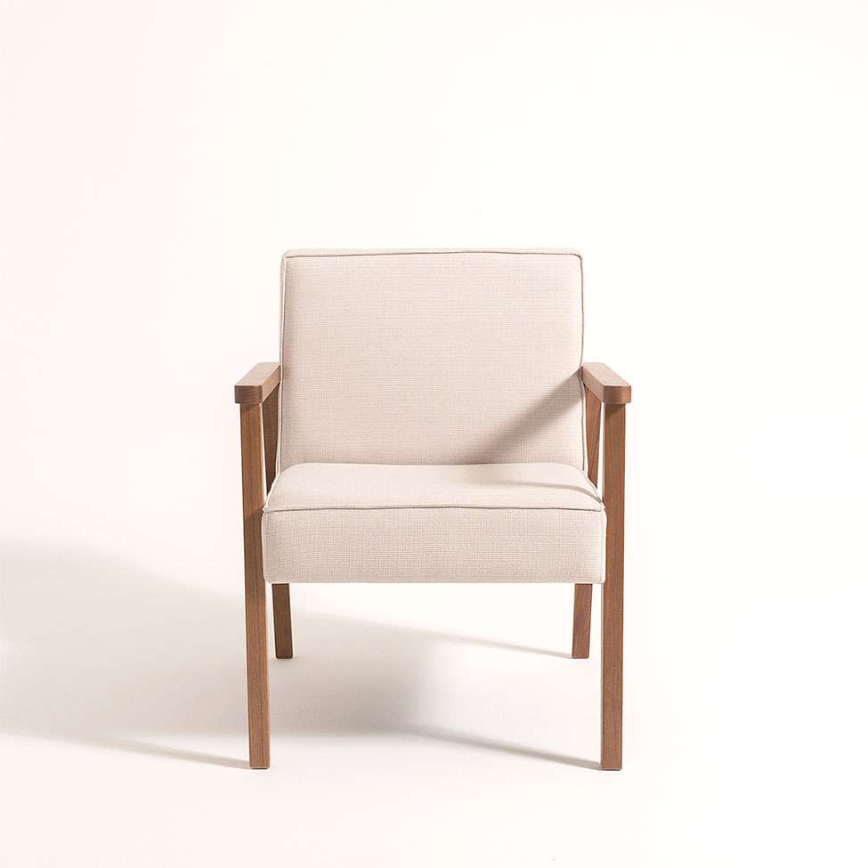Conjunto com 4 Poltronas Júlia Bege e Nogueira