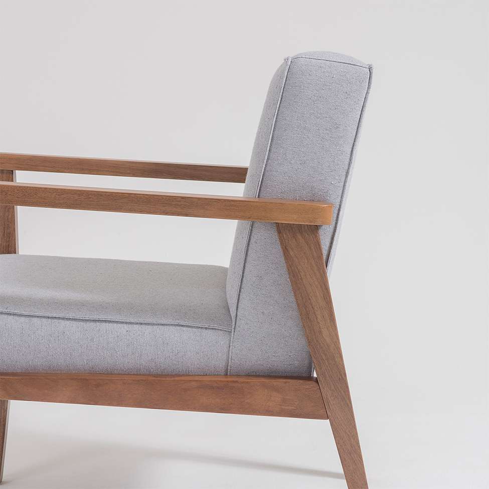 Conjunto com 4 Poltronas Júlia Cinza e Nogueira