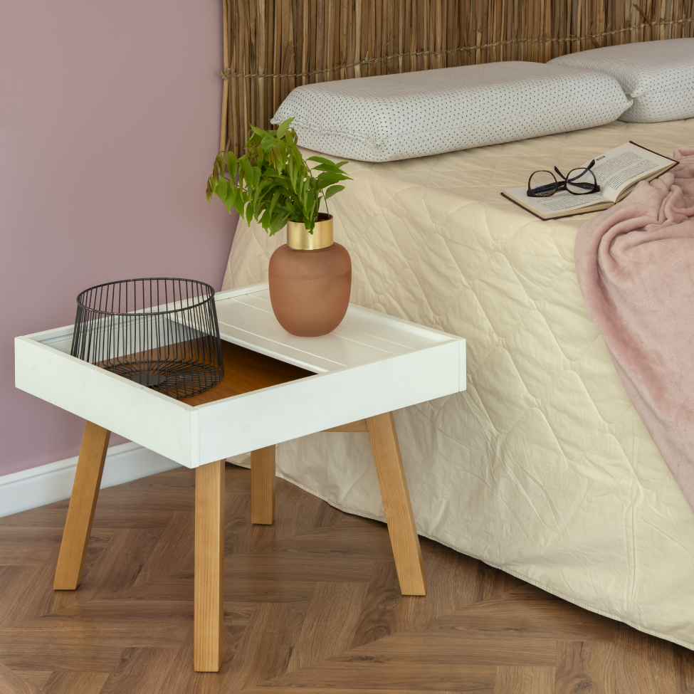 Mesa Lateral Quadrada Fenestra Branca e Avelã
