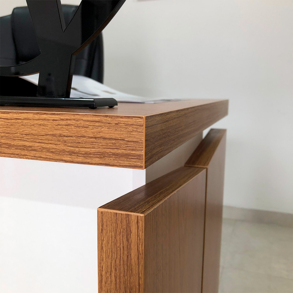 Mesa de Escritório Lane Freijó e Branca 145 cm