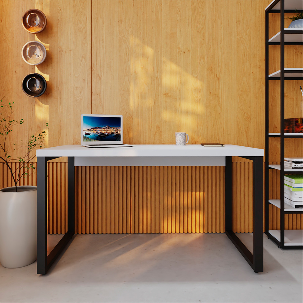 Mesa de Escritório Retangular Miguel Branca e Preta 135 cm