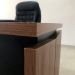 Mesa de Escritório em L Connect II 1 PT Nogal e Preta