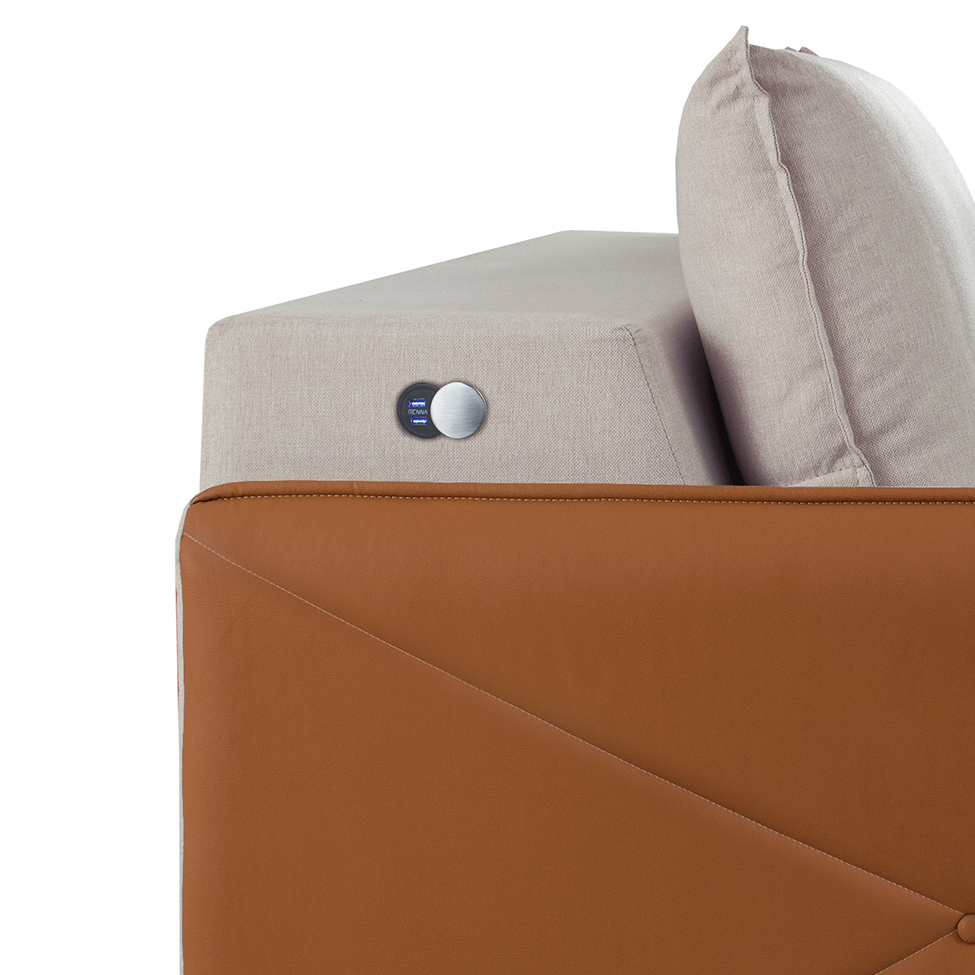 Sofá 3 Lugares Retrátil Urban com Entrada USB Linho Bege e Caramelo 200 cm
