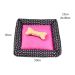 Cama Pet Média Simples Pop 50cm x 50cm x 15cm Preto e Pink Com Almofada Decorativa