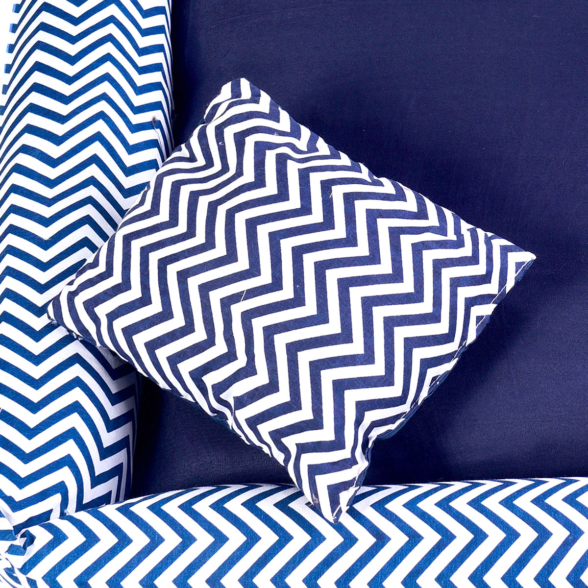Cama Pet Médio Simples Top 50cm x 50cm x 15cm Criative Azul Com Almofada Decorativa