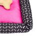 Cama Pet Pequena Pop 40cm x 40cm x 15cm Preto e Pink Com Almofada Decorativa