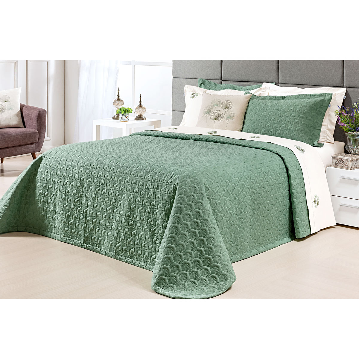 Cobre Leito Clássico King Size Verde Micro Percal Peletizado 200 Fios + Jogo de Cama - 7 Peças