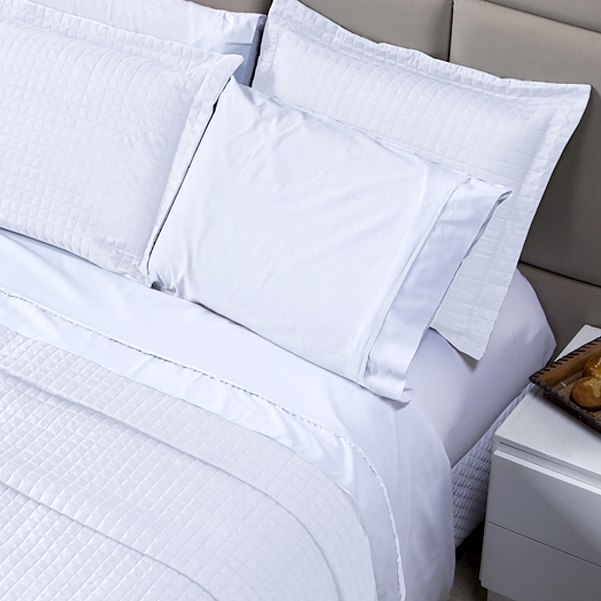 Cobre Leito Queen Dupla Face Branco + Jogo de Cama 100% Algodão - 7 Peças
