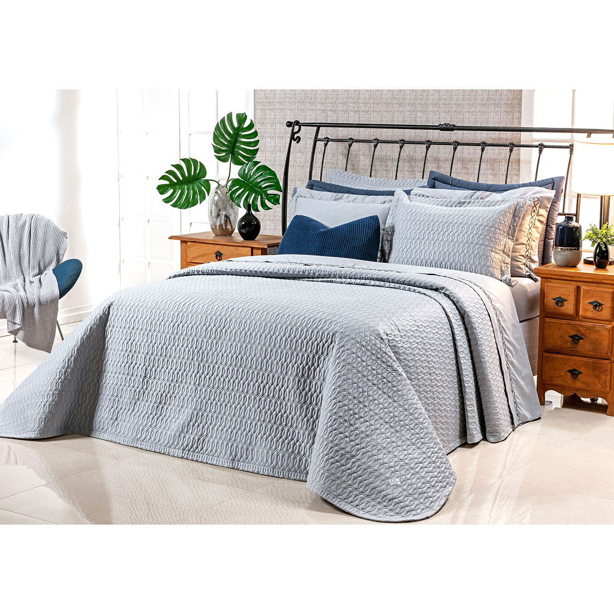 Colcha Queen Size 400 Fios Egípcio Cinza 100% Algodão + Jogo de Cama - 7 Peças