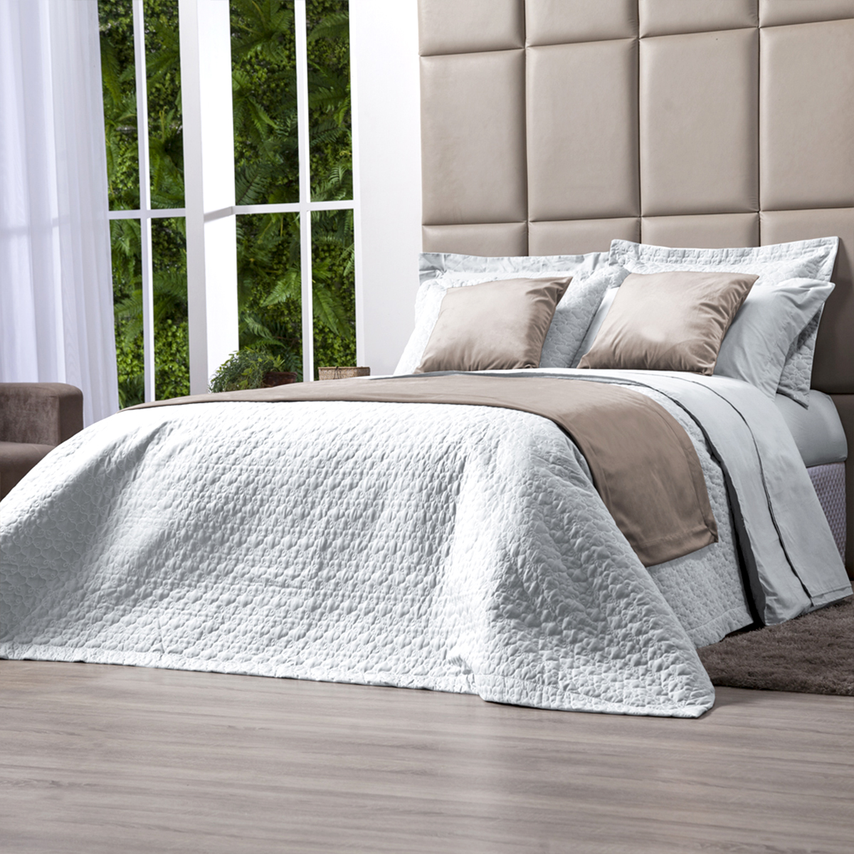 Jogo Cobre Leito Queen 100% Algodão Branco 200 Fios + Jogo de Cama 100% Algodão - 7 Peças