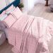 Jogo Cobre Leito Queen Size Estampado Grid Rosa 3 Peças 150 Fios Com Porta Travesseiro