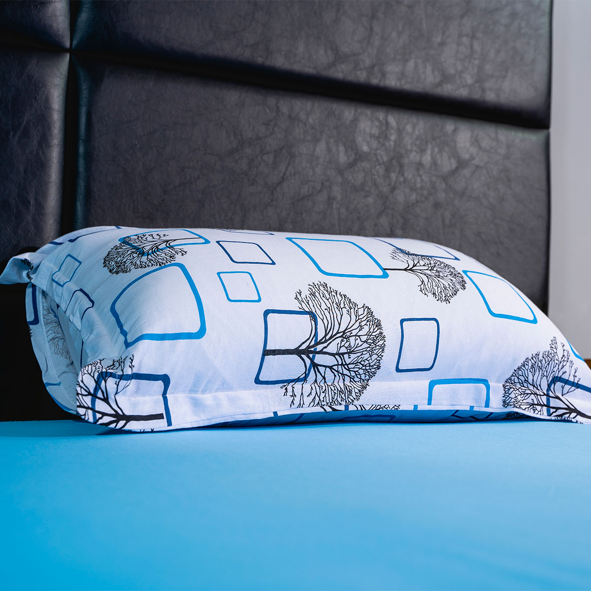 Jogo de Cama Floral Azul de Malha Casal 3 Peças 1,88m x 1,38m x 30cm Estampado