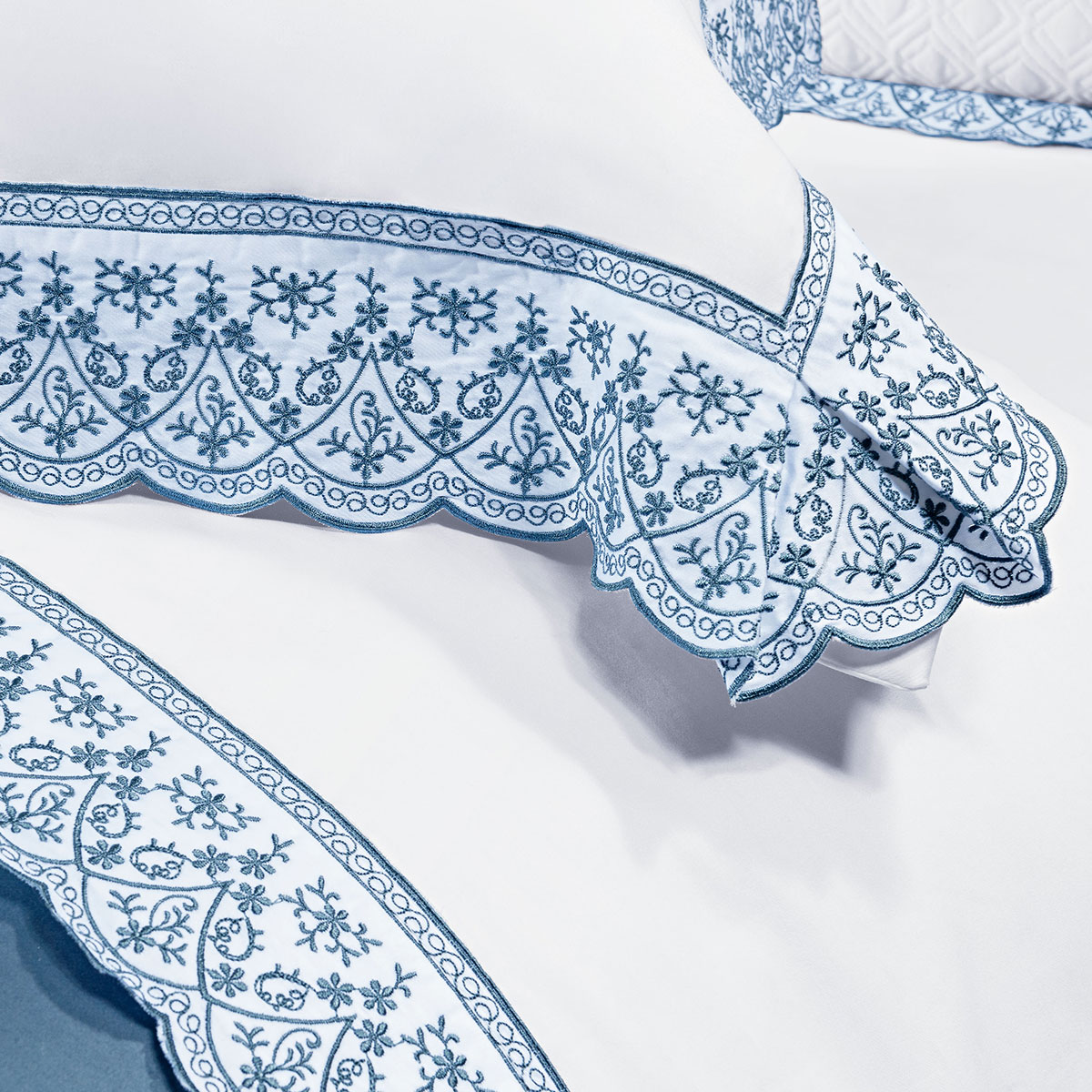 Jogo de Cama King Size Branco / Azul 400 Fios Egípcio 100% Algodão 4 Peças