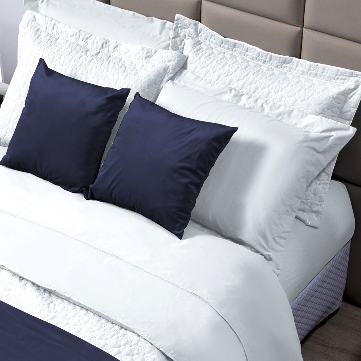 Jogo de Cama Queen Size Branco 100% Algodão 200 Fios 3 Peças