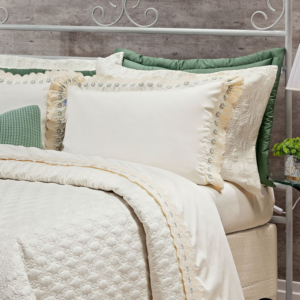 Kit Cobre Leito Venetto Queen Size Palha 400 Fios Egípcio 100% Algodão + Jogo de Cama - 7 Peças