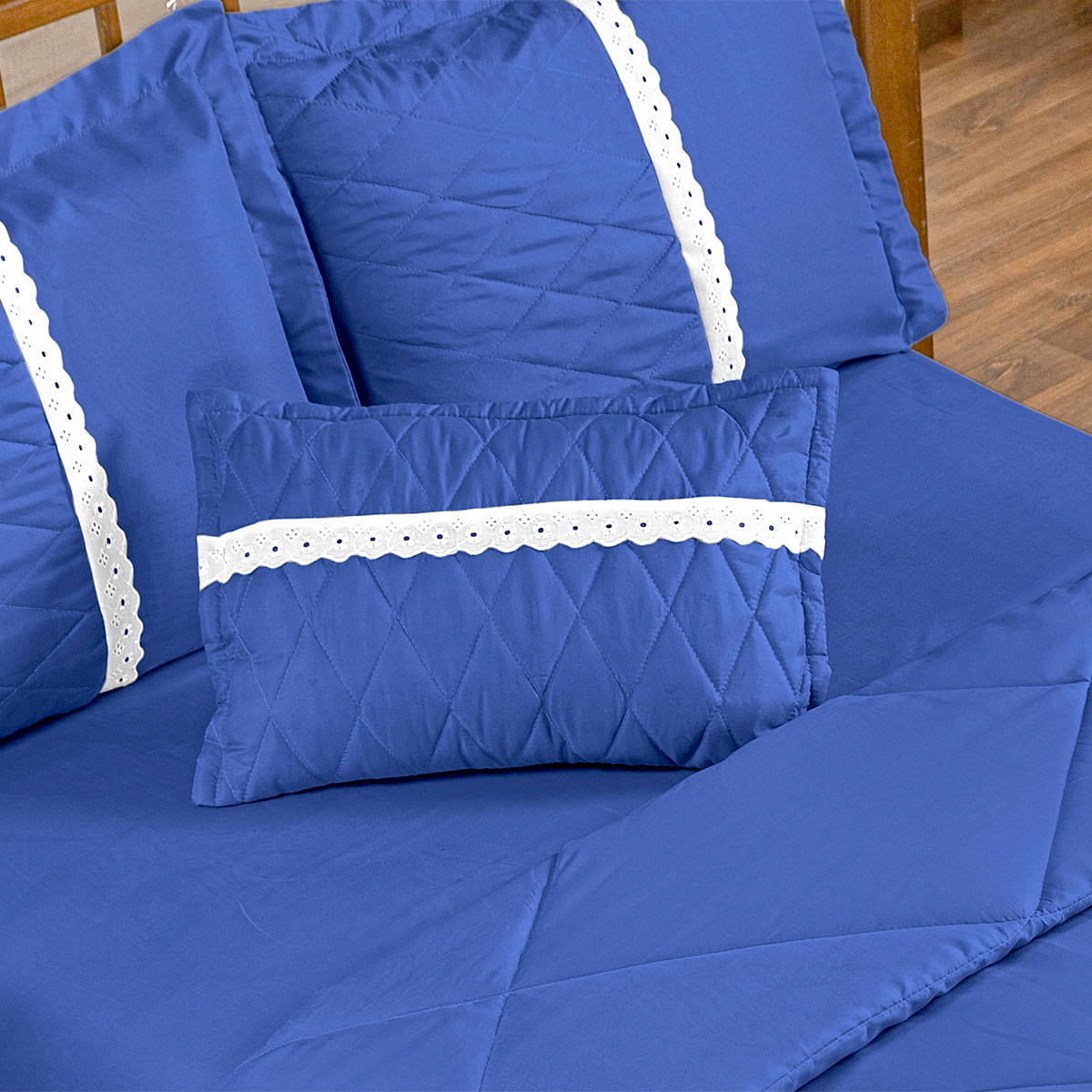 Kit Edredom Azul Queen Dupla Face 6 Peças com Almofada Decorativa