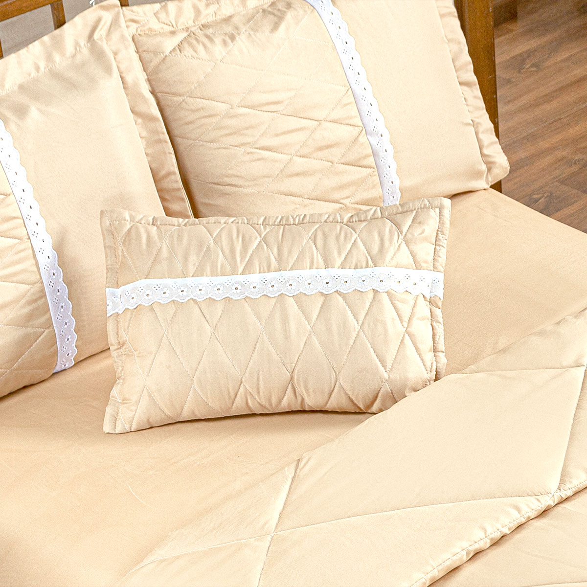 Kit Edredom Queen Avelã Dupla Face 6 Peças com Almofada Decorativa