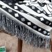 Manta Xale para Sofá Preta Geométrico de Jacquard Dupla Face 1,40m x 1,40m