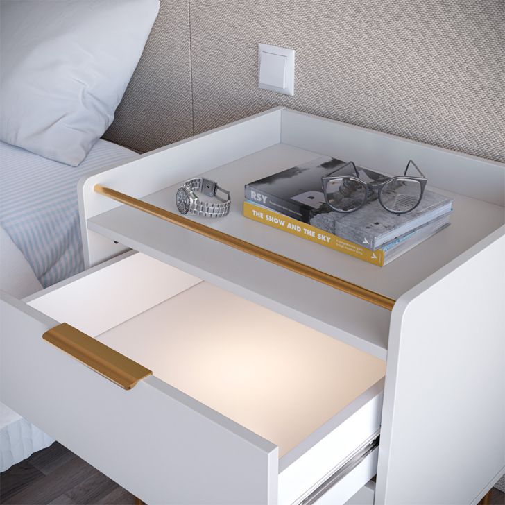 [OUTLET] Mesa de Cabeceira Yves 2 Gavetas Off White e Dourada