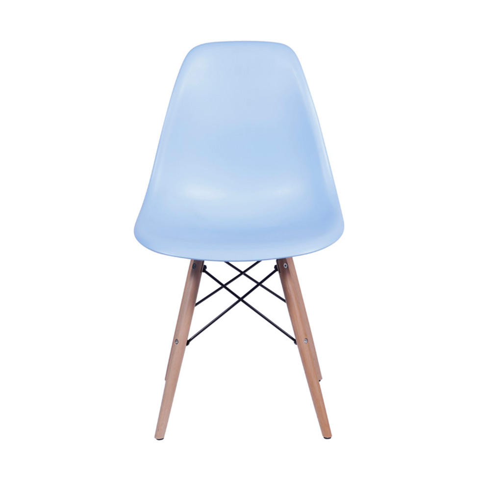 Conjunto com 10 Cadeiras DKR Eames Azul Claro e Madeira