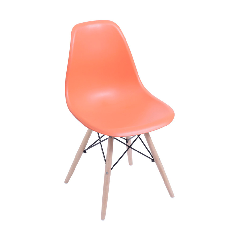Conjunto com 10 Cadeiras DKR Eames Laranja e Madeira
