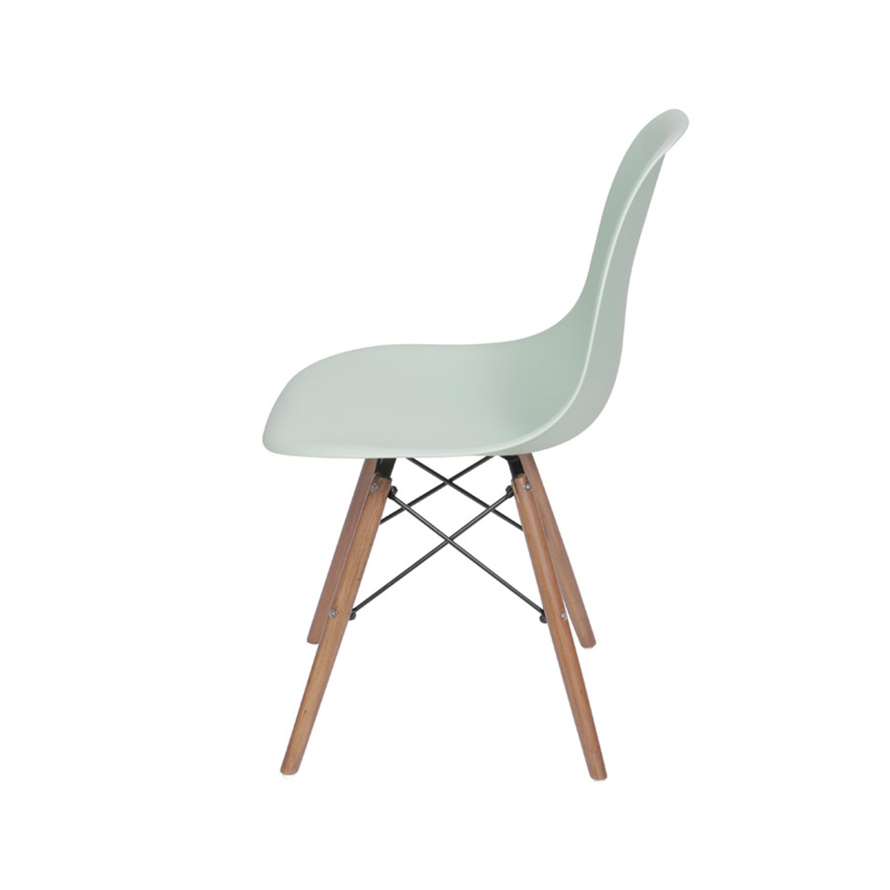 Conjunto com 10 Cadeiras DKR Eames Verde Claro e Madeira