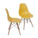Conjunto com 2 Cadeiras DKR Eames Açafrão e Madeira