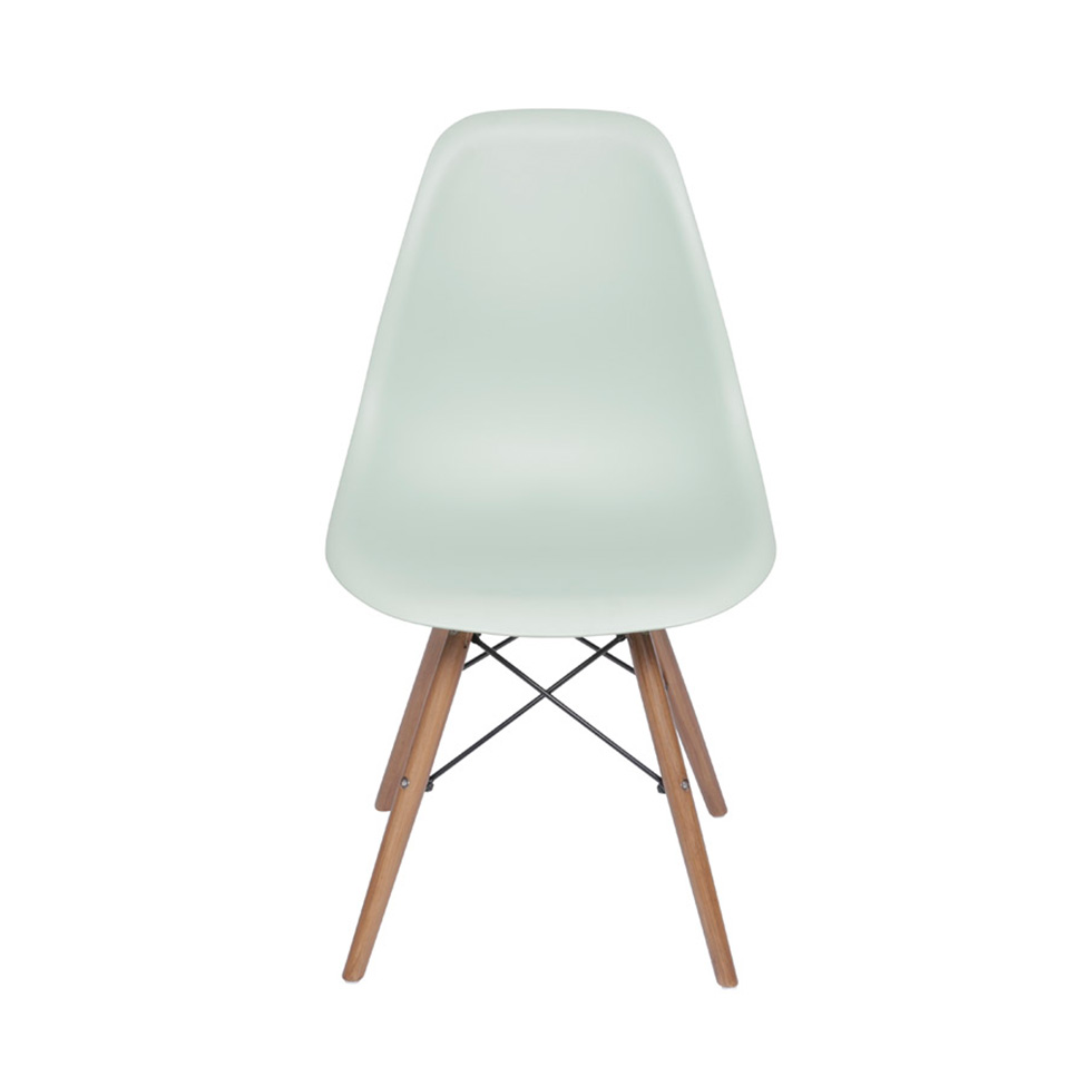 Conjunto com 2 Cadeiras DKR Eames Verde Claro e Madeira
