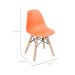 Conjunto com 2 Cadeiras Infantis DKR Eames Laranja e Madeira