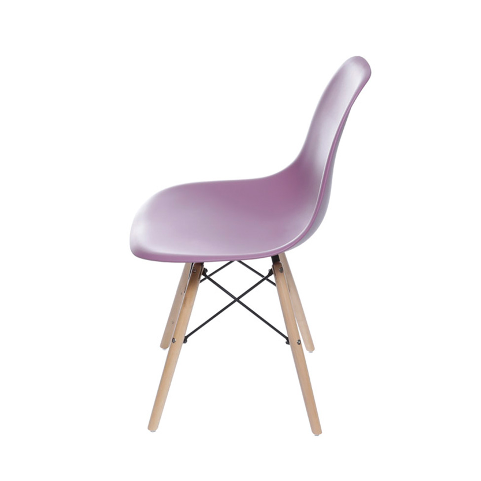 Conjunto com 4 Cadeiras DKR Eames Roxo e Madeira