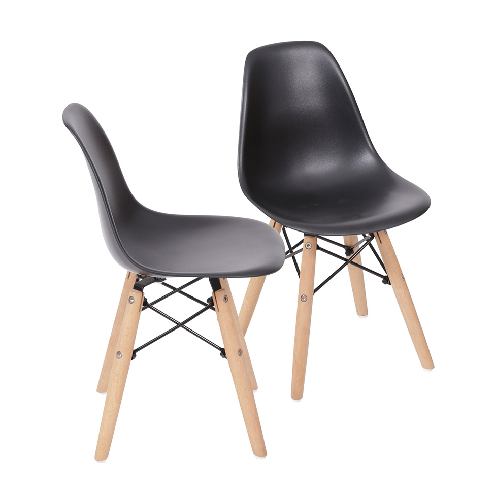 Conjunto com 4 Cadeiras Infantis DKR Eames Preto e Madeira