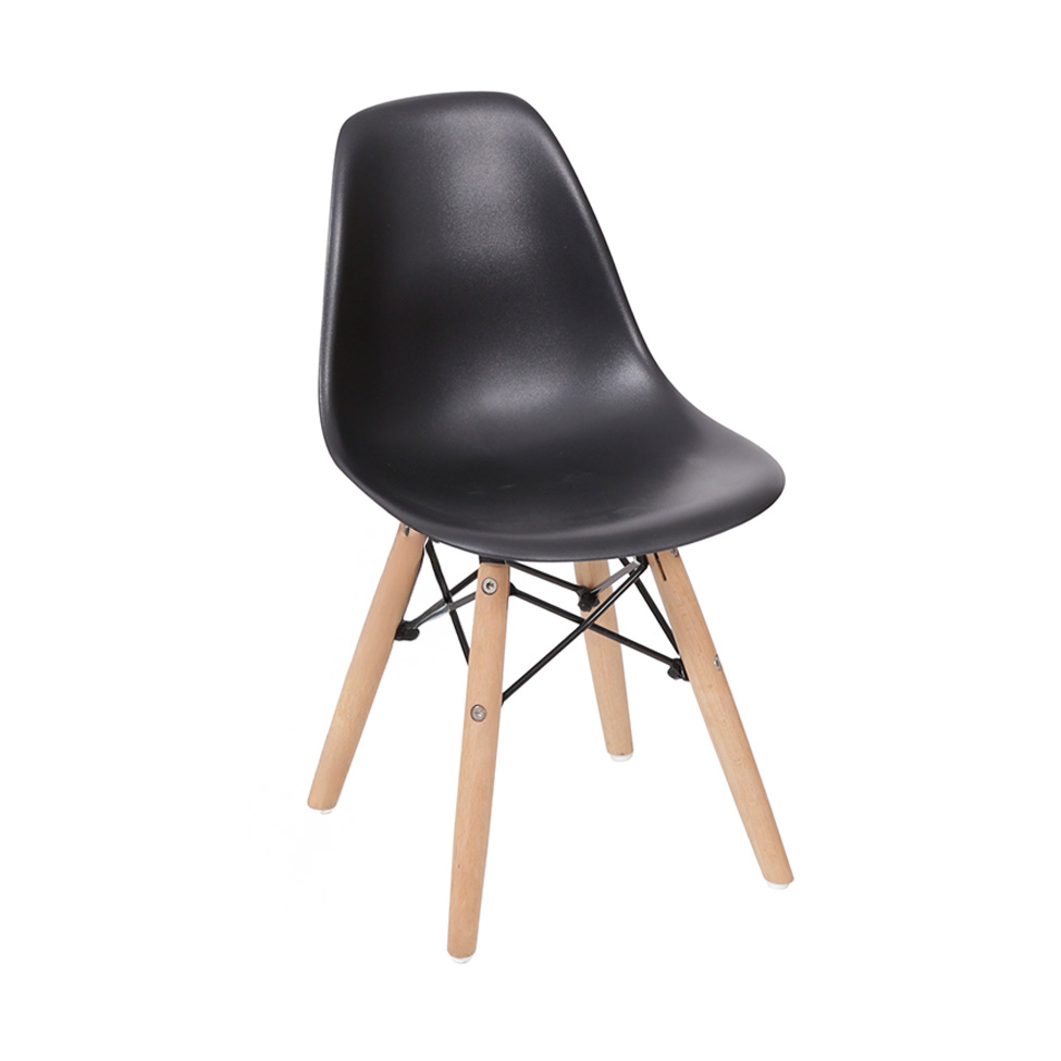 Conjunto com 4 Cadeiras Infantis DKR Eames Preto e Madeira