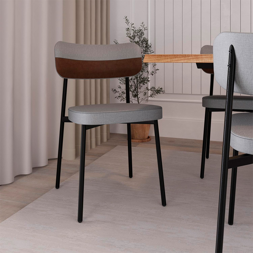 Conjunto de 2 Cadeiras Alloa com Detalhe Marrom Polipropileno Cinza Claro e Preta