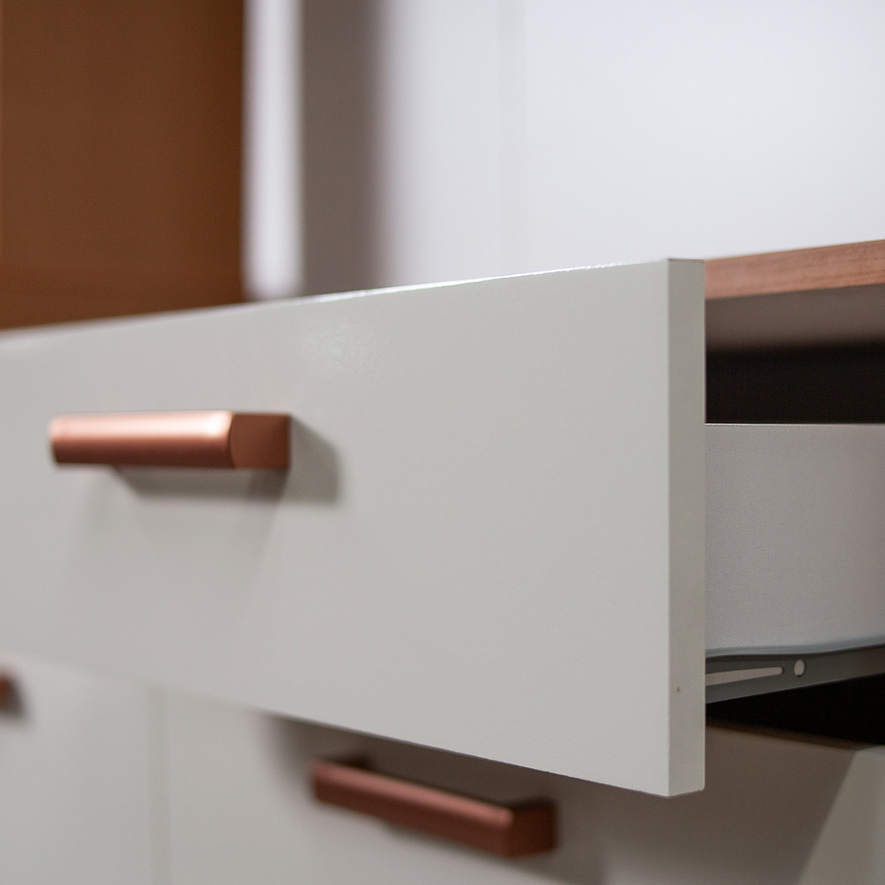 Cozinha Compacta Essência 100% MDF 9 Portas 1 Gaveta Frejó e Off White